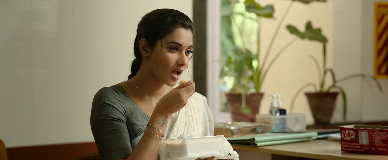 Rathnam (2024) WebRip Hindi + Tamil 720p x264 AVC AAC 5.1 ESub.mkv.0001